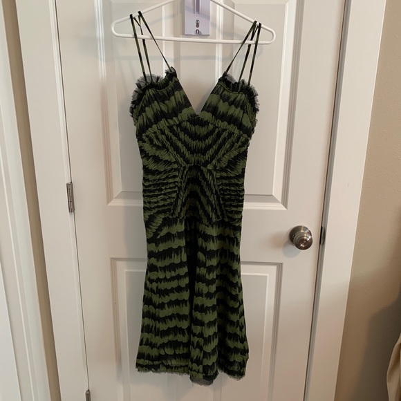 L.A.M.B. Smocked Double Strap Silk Dress Sz 10 EUC - Picture 2 of 9